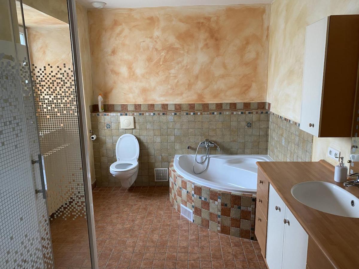 La Maison Du Bonheur Ausson Ngoại thất bức ảnh